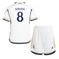 Real Madrid Toni Kroos #8 Hemmaställ Barn 2023-24 Korta ärmar (+ Korta byxor)